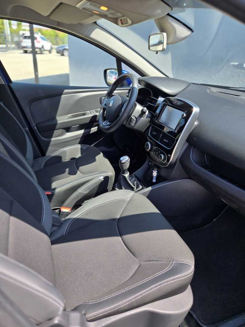 renault-clio-sport-tourer-2018-diesel-1461cc