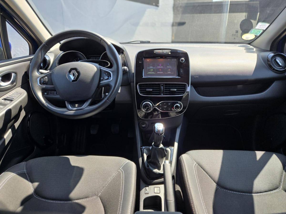 renault-clio-sport-tourer-2018-diesel-1461cc