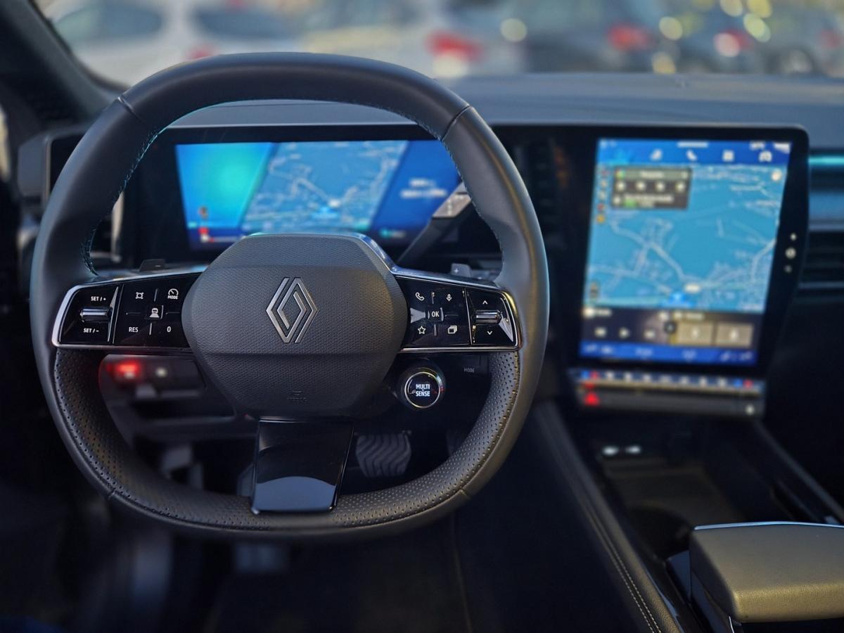 renault-espace-2025-hibrido-1199cc