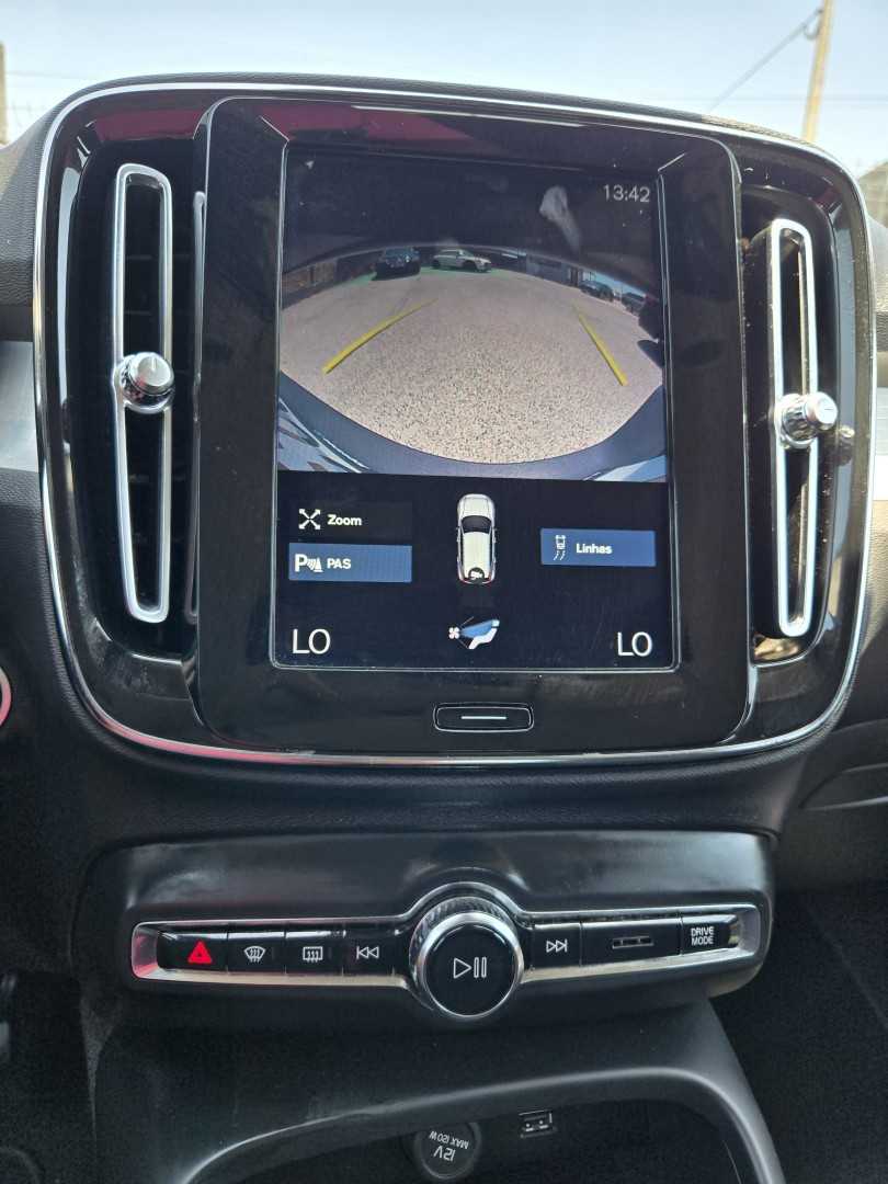 volvo-xc40-2020-gasolina-1477cc