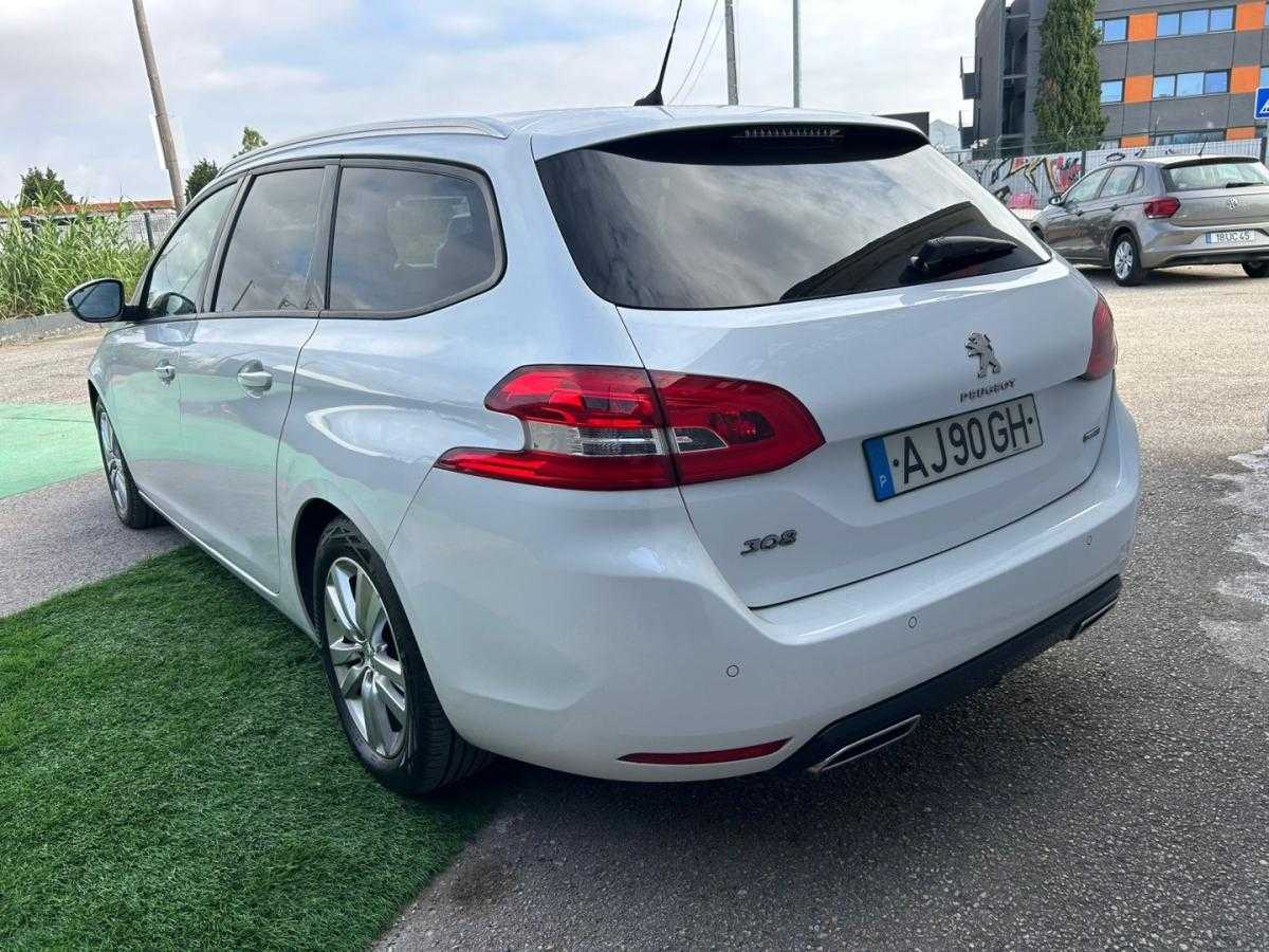 peugeot-308-2015-diesel-1560cc