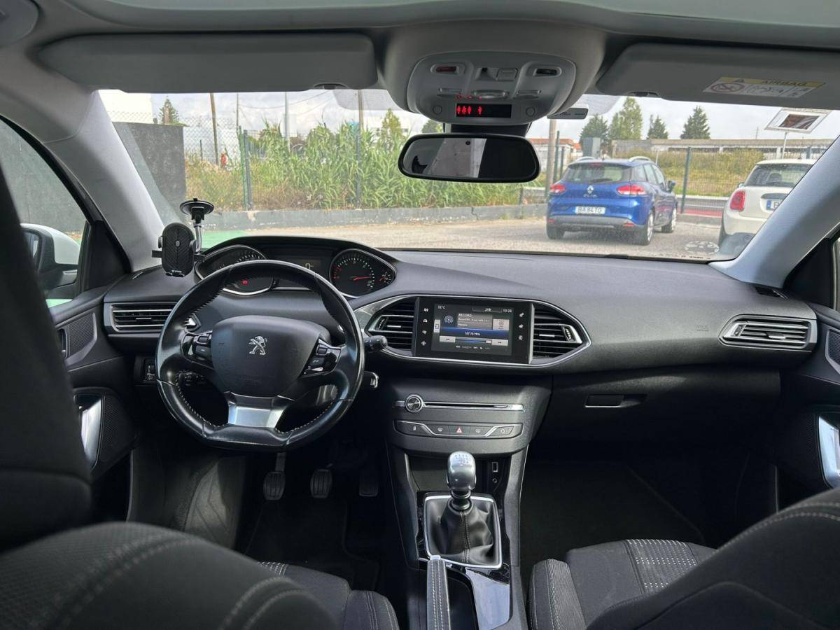 peugeot-308-2015-diesel-1560cc