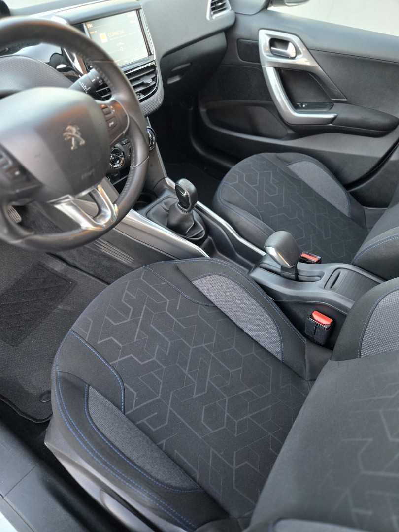 peugeot-2008-2018-gasolina-1199cc