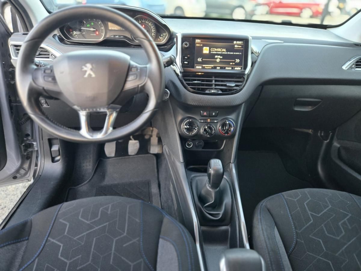 peugeot-2008-2018-gasolina-1199cc