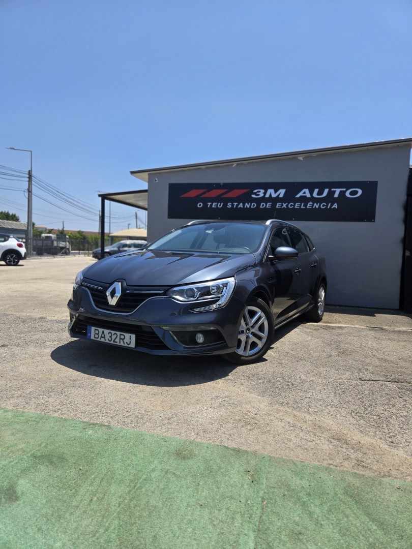 renault-megane-sport-tourer-2019-diesel-1461cc