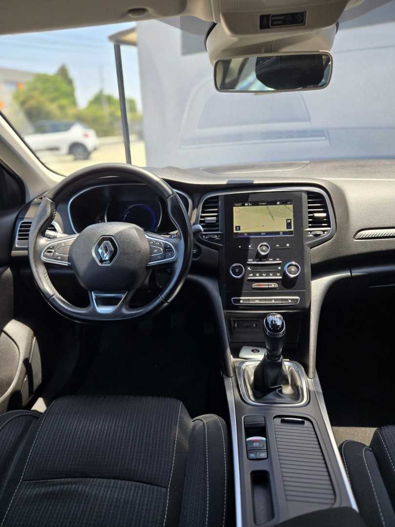 renault-megane-sport-tourer-2019-diesel-1461cc