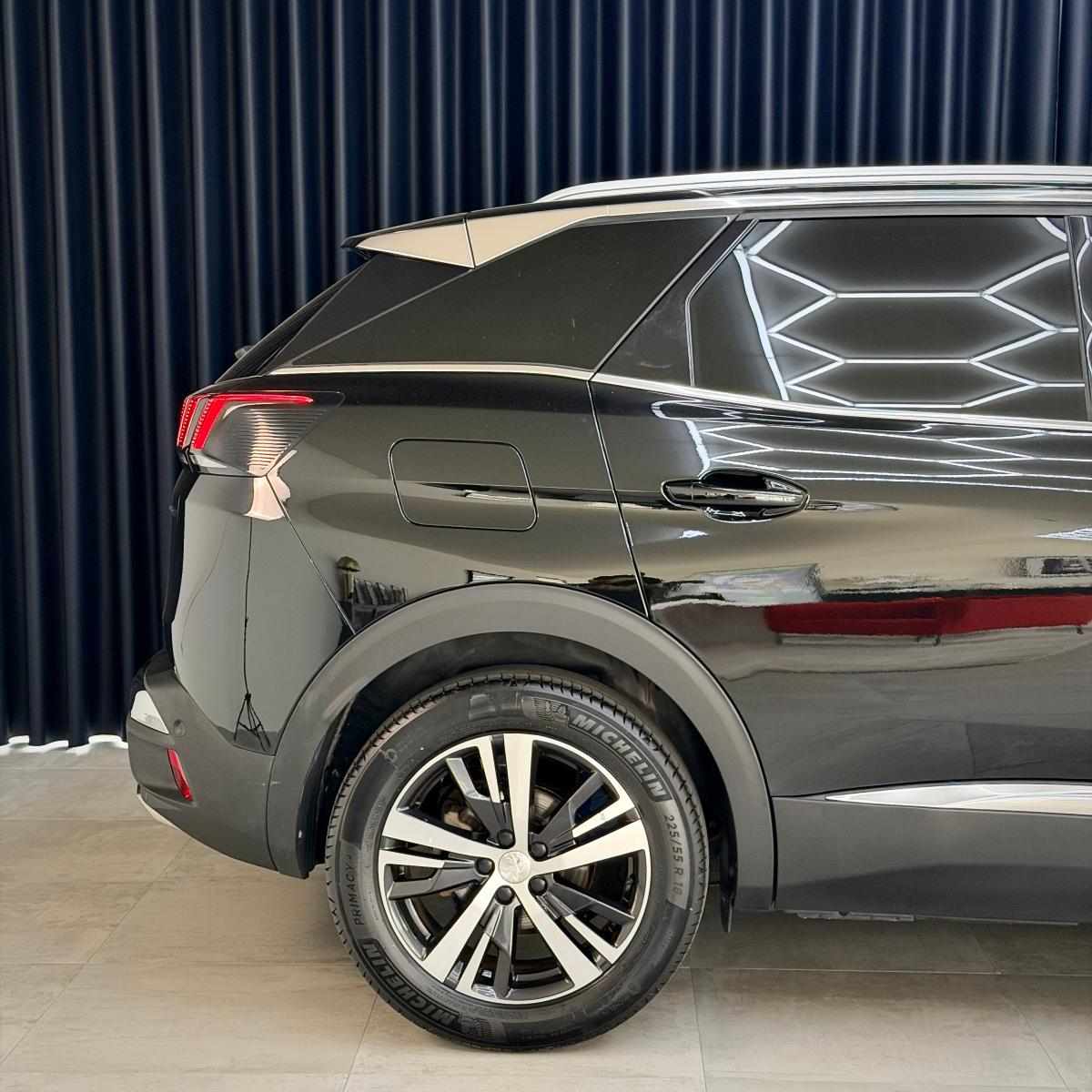 peugeot-3008-1-2-puretech-2017-gasolina-1199cc