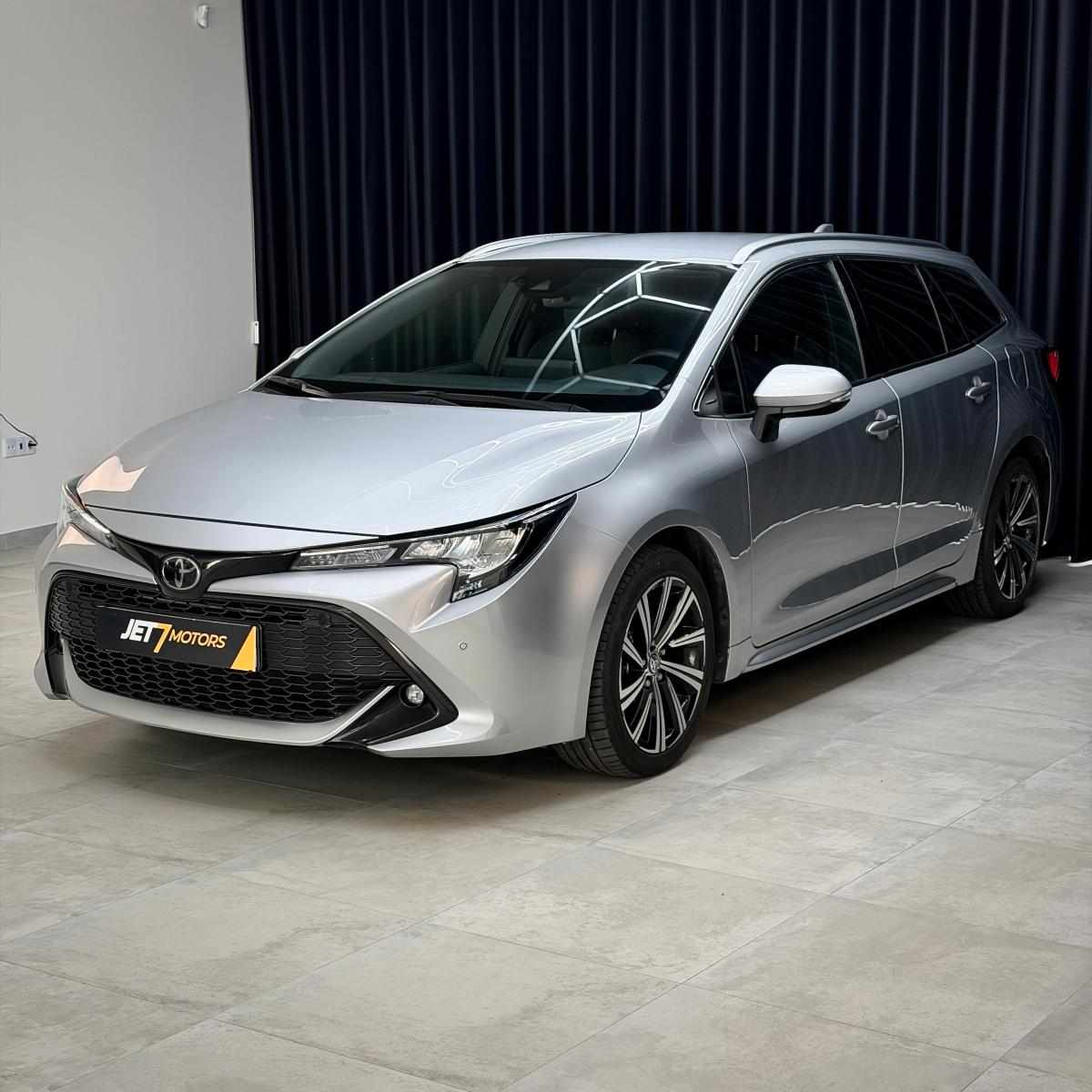 toyota-corolla-1-2-turbo-2022-gasolina-1197cc