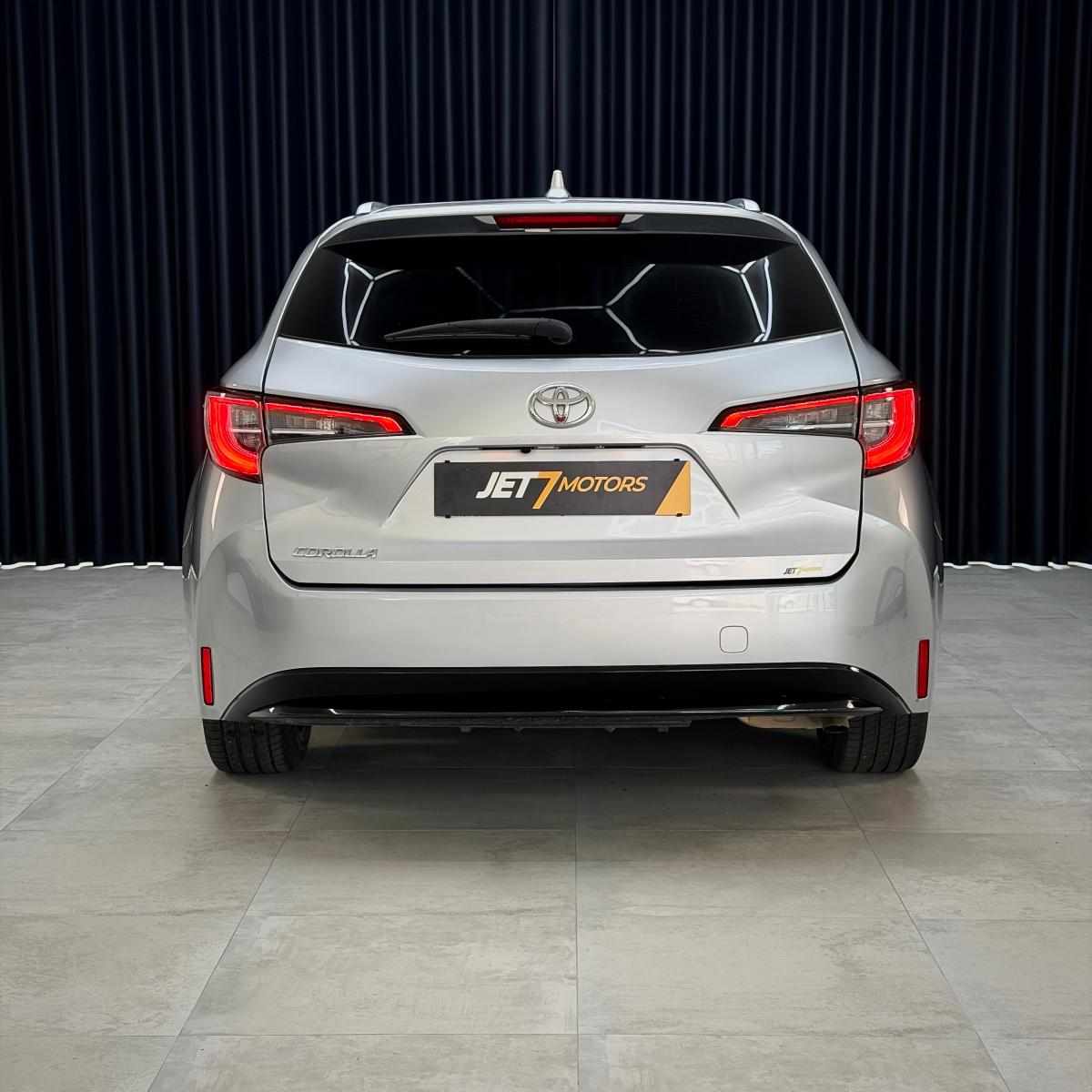 toyota-corolla-1-2-turbo-2022-gasolina-1197cc