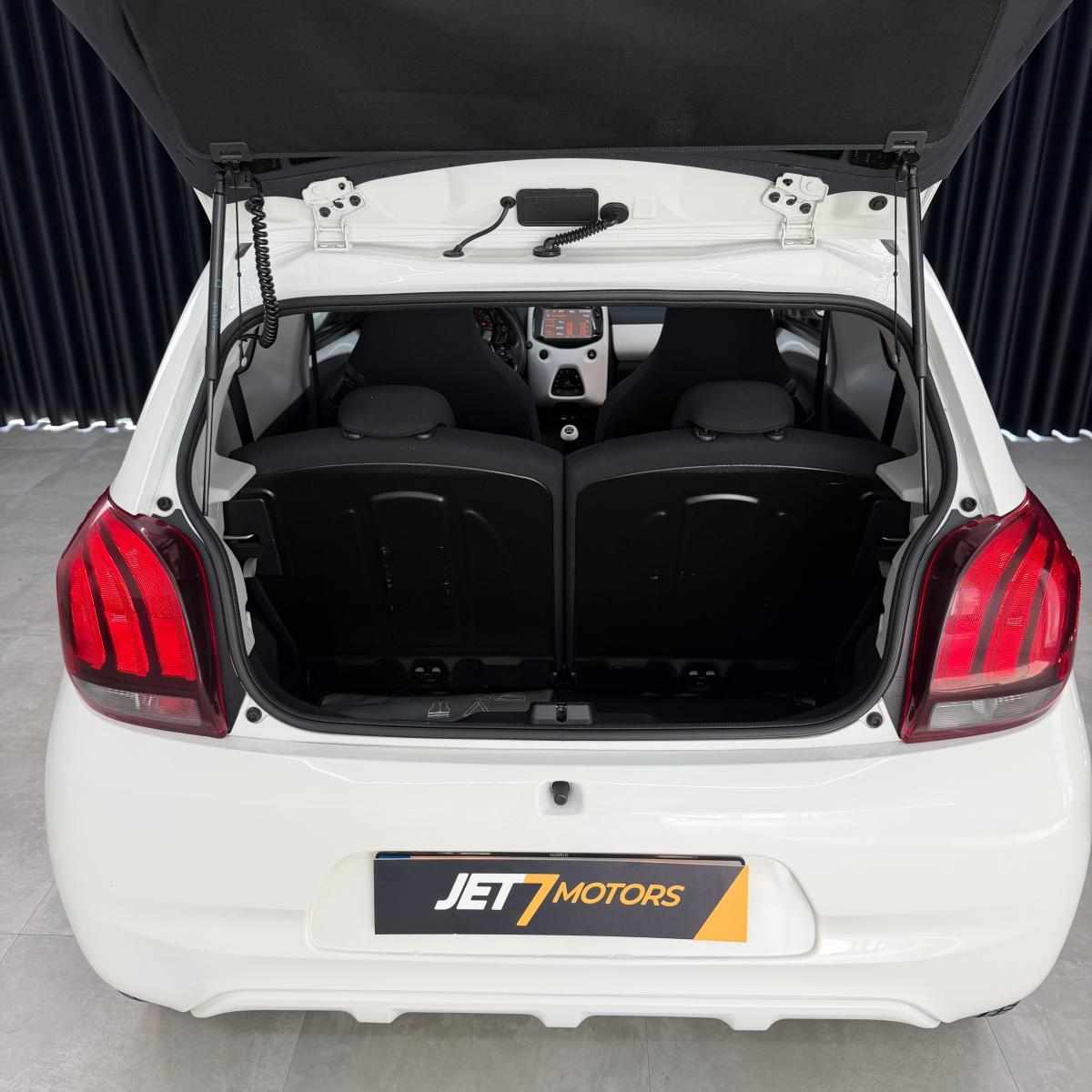 peugeot-108-1-0-vti-2015-gasolina-998cc