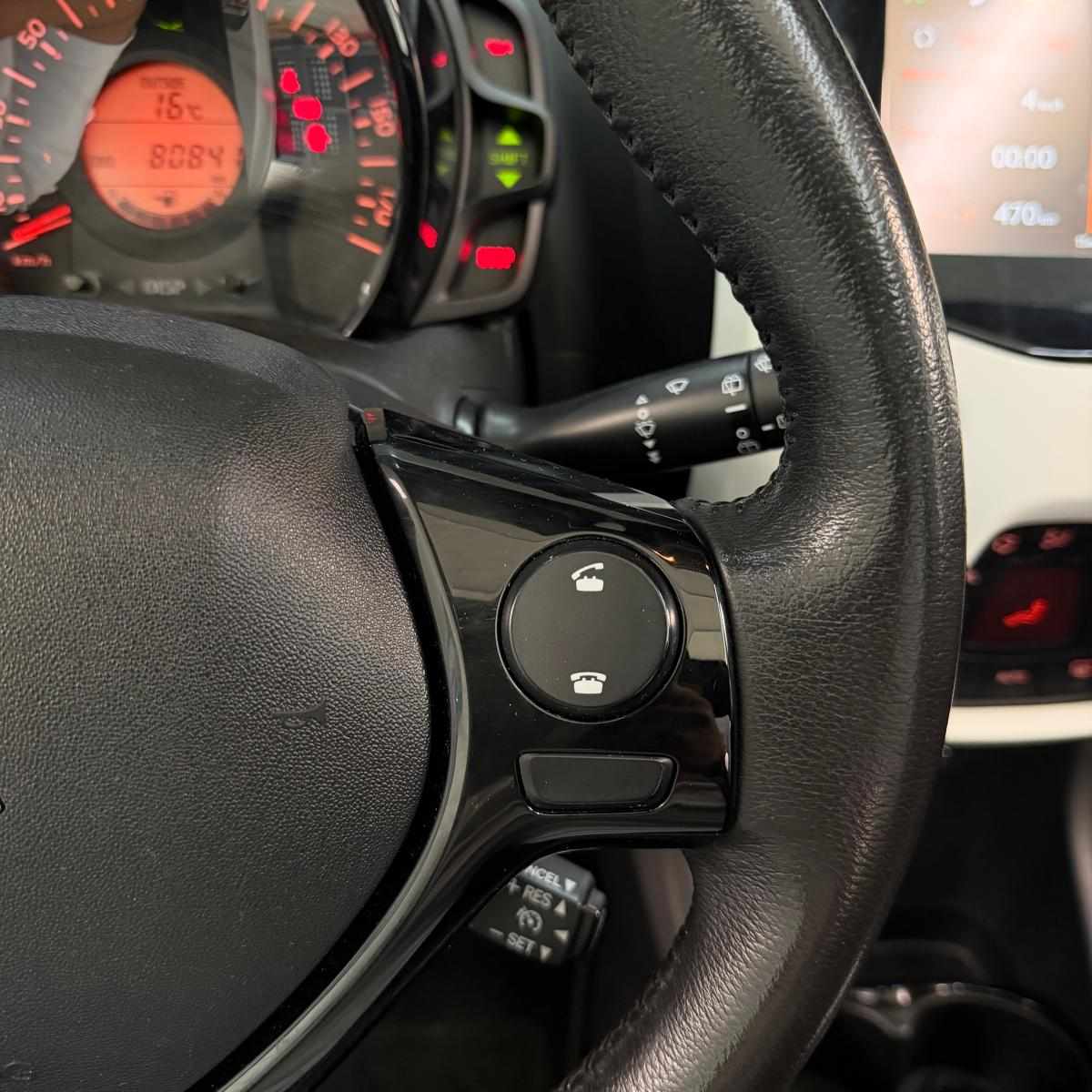 peugeot-108-1-0-vti-2015-gasolina-998cc