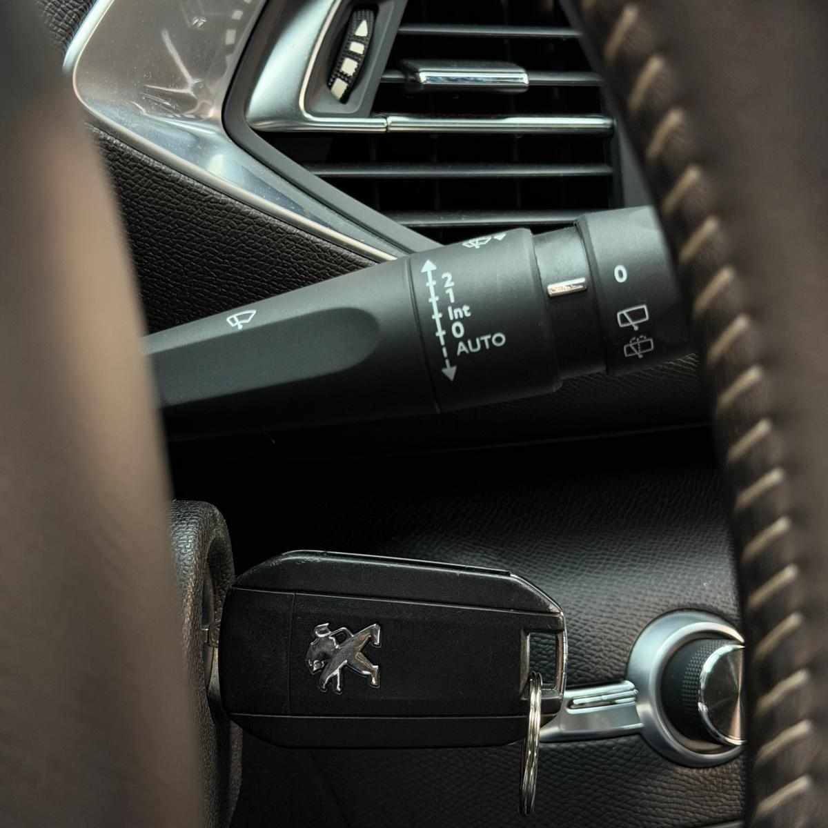peugeot-308-1-6-bluehdi-fap-2015-diesel-1560cc