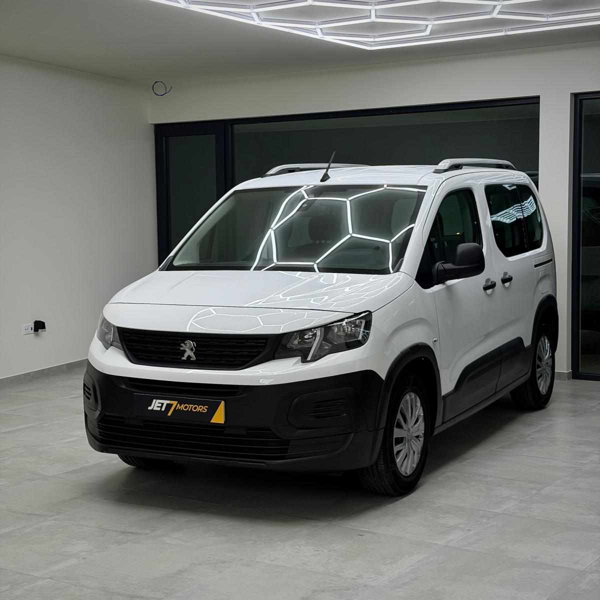 peugeot-rifter-1-2-e-thp-lwb-2019-gasolina-1199cc