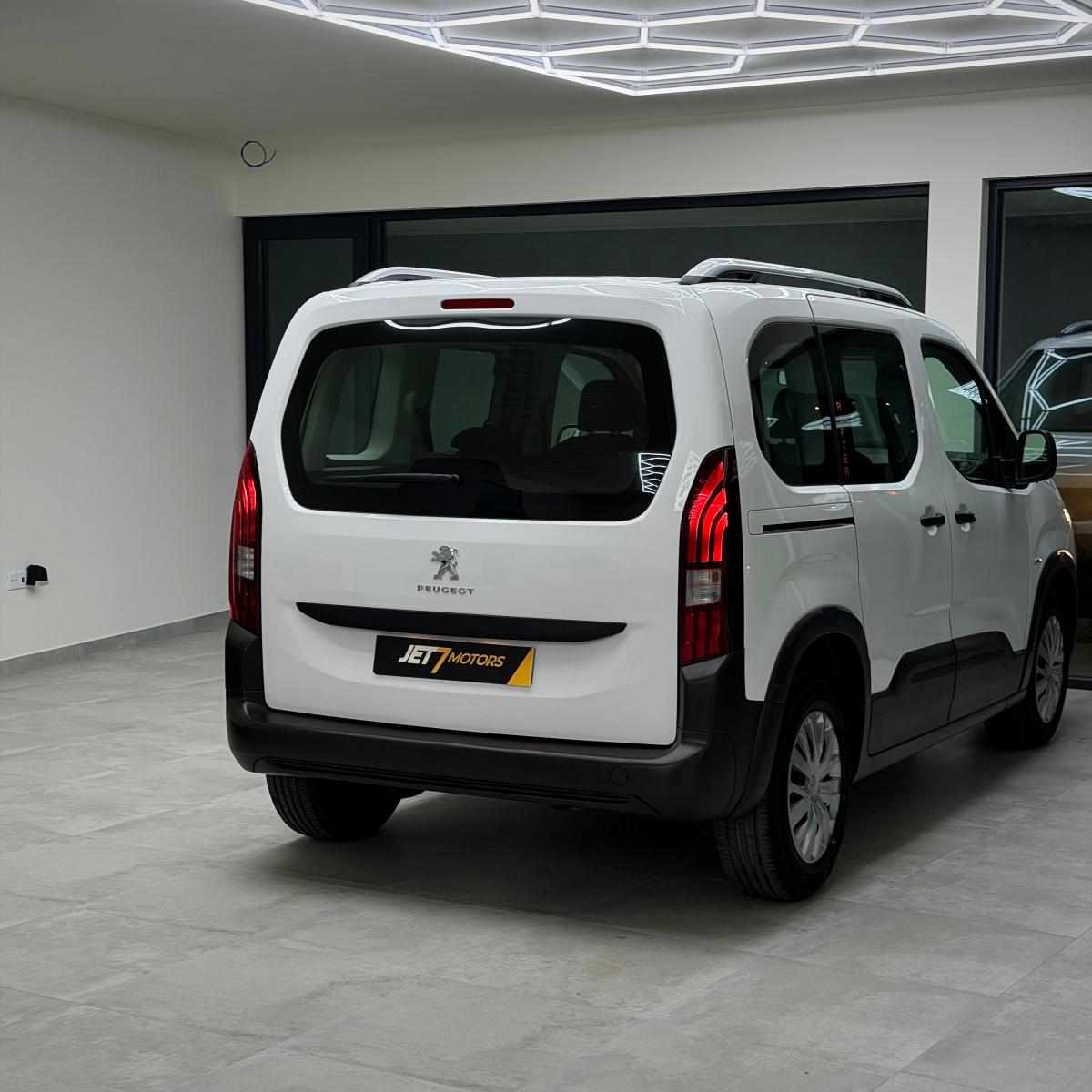 peugeot-rifter-1-2-e-thp-lwb-2019-gasolina-1199cc