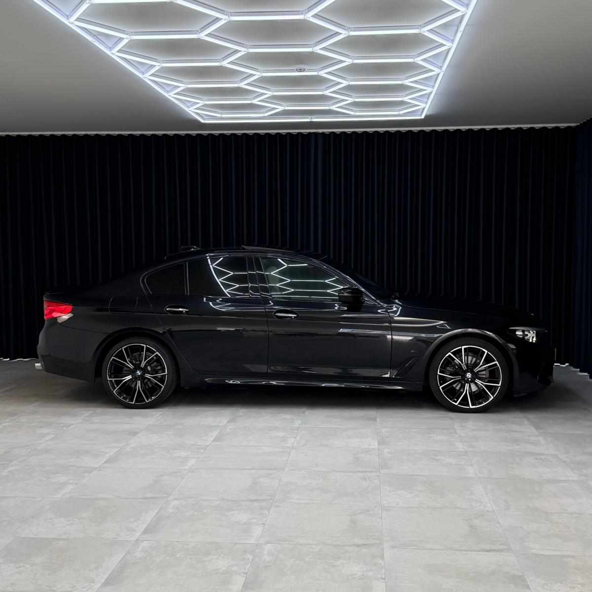 bmw-serie-5-520d-2019-diesel-1995cc