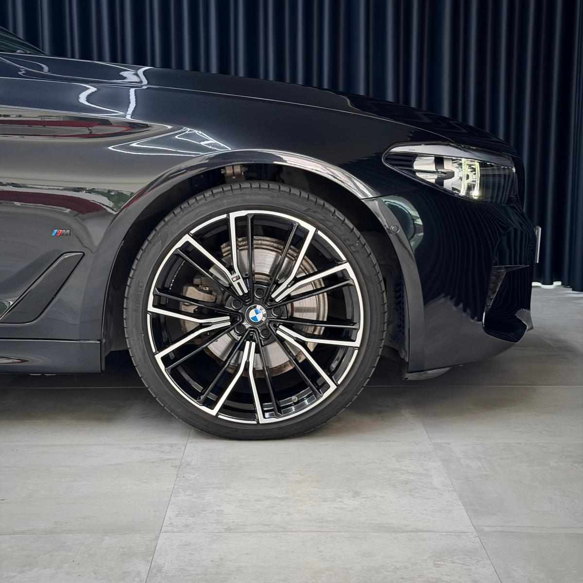 bmw-serie-5-520d-2019-diesel-1995cc