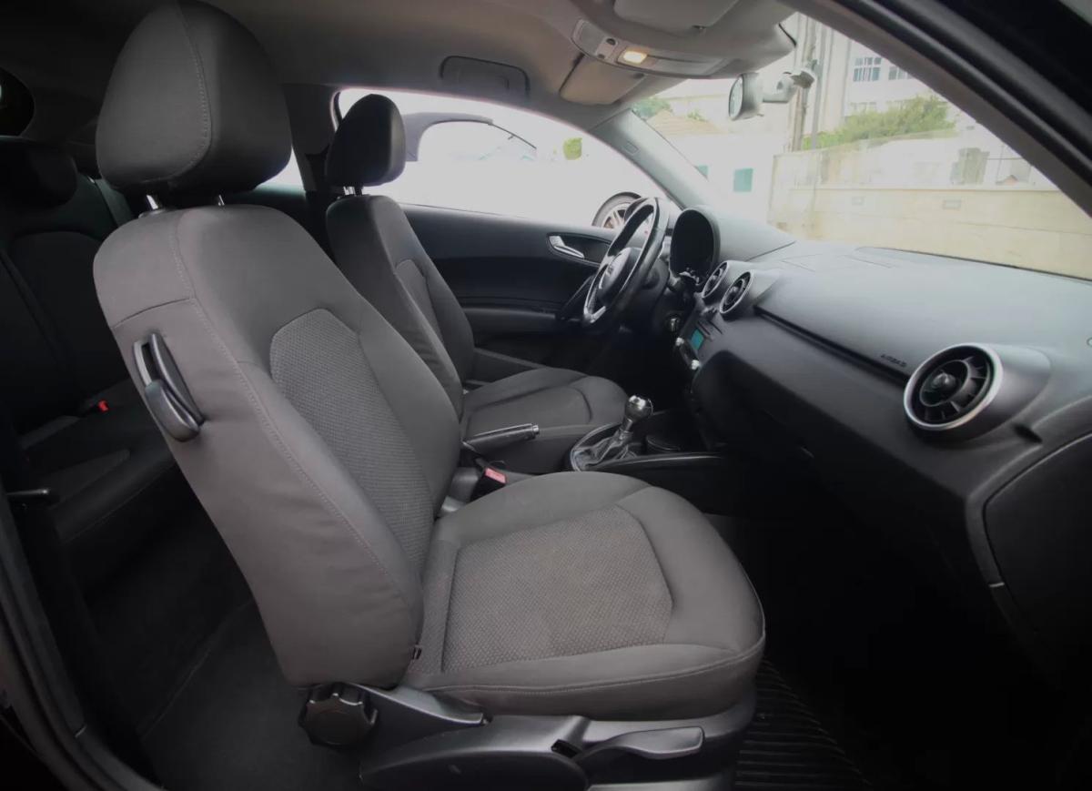 audi-a1-2011-diesel-1598cc