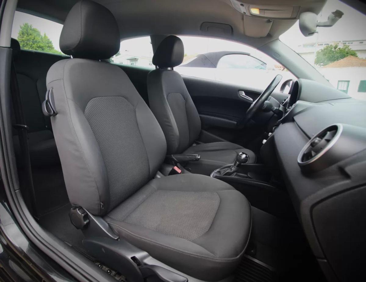 audi-a1-2011-diesel-1598cc