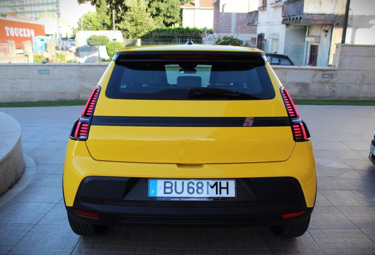 renault-5-e-tech-2025-eletrico-0cc