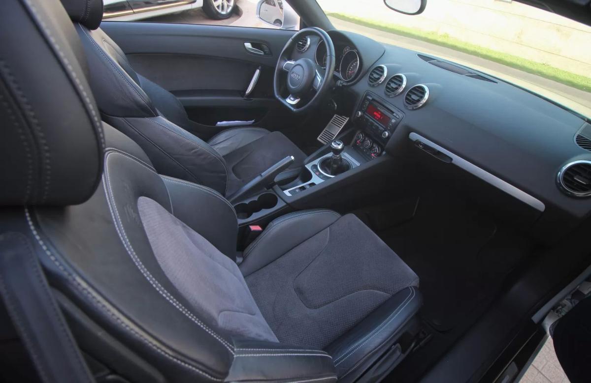 audi-tt-2009-gasolina-1984cc