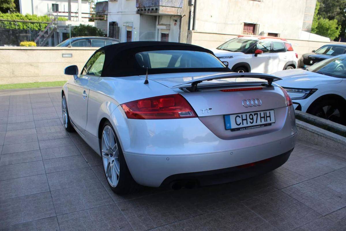 audi-tt-2009-gasolina-1984cc