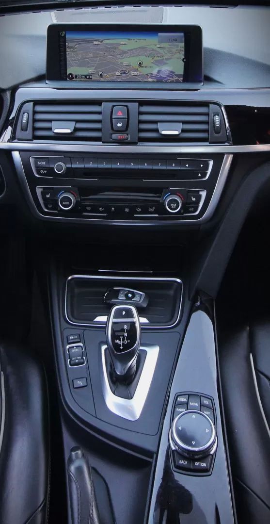 bmw-335-2013-gasolina-2979cc