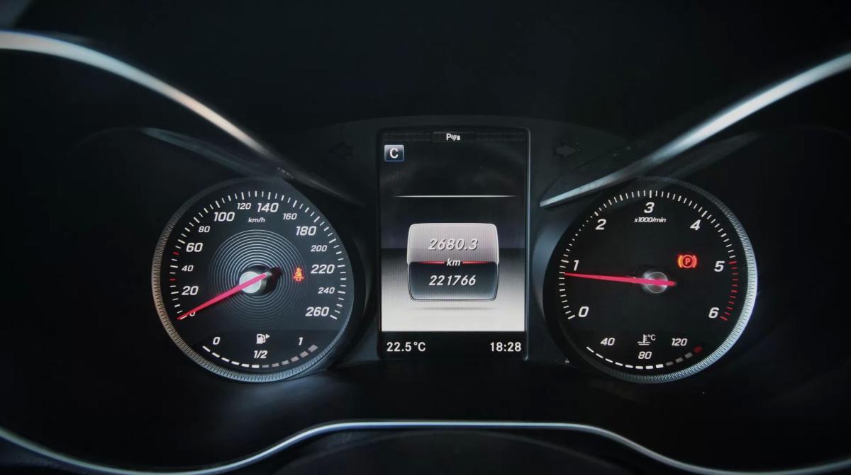 mercedes-benz-classe-c-2015-diesel-1598cc