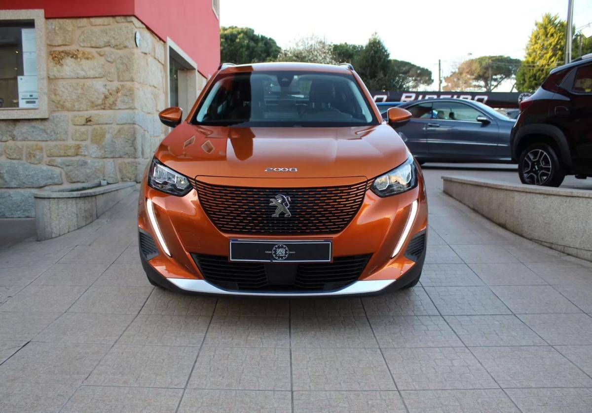 peugeot-e-2008-2020-eletrico-200cc