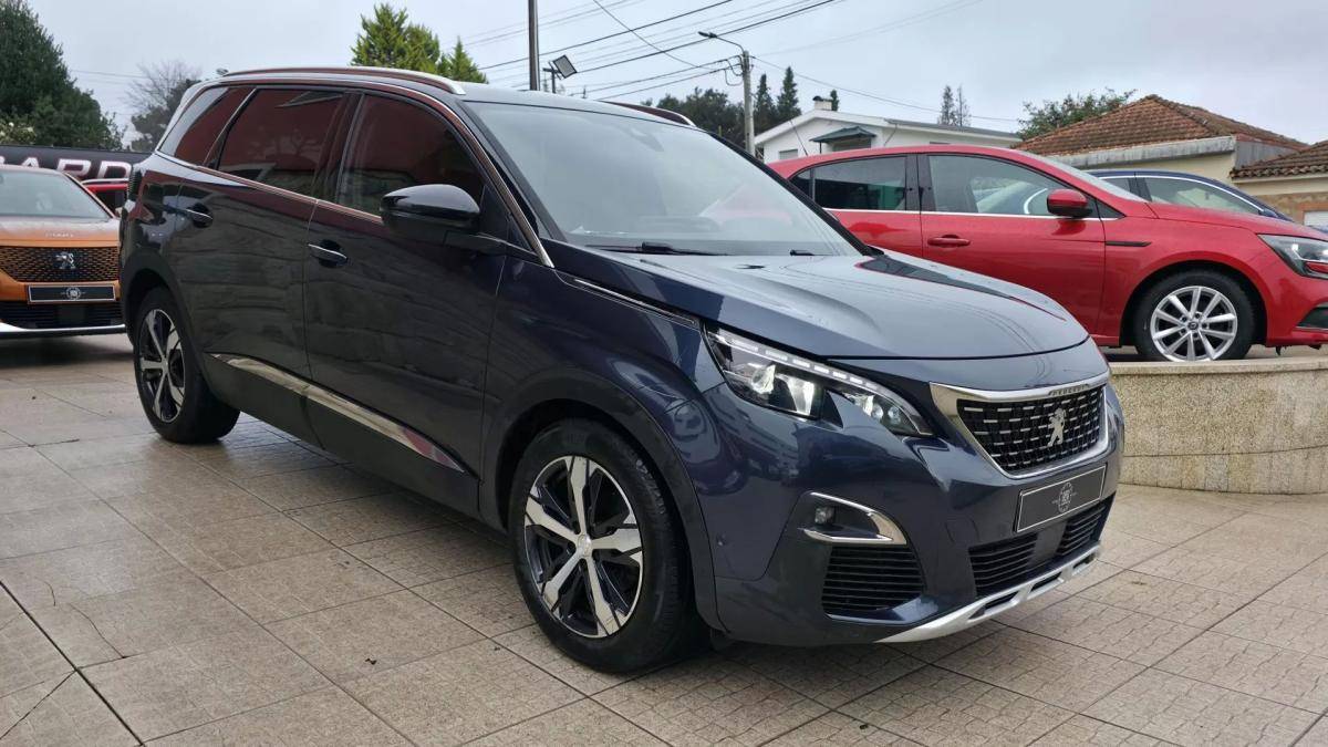peugeot-5008-2019-gasolina-1199cc