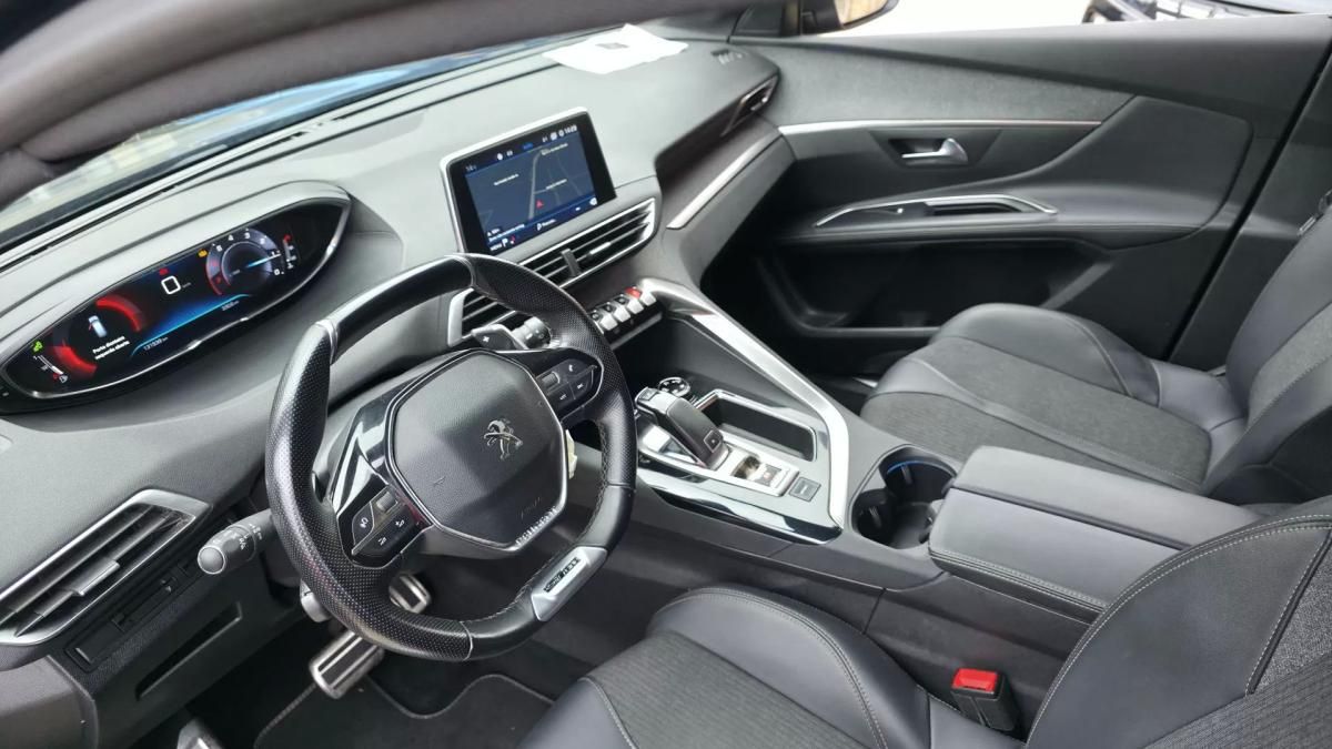 peugeot-5008-2019-gasolina-1199cc