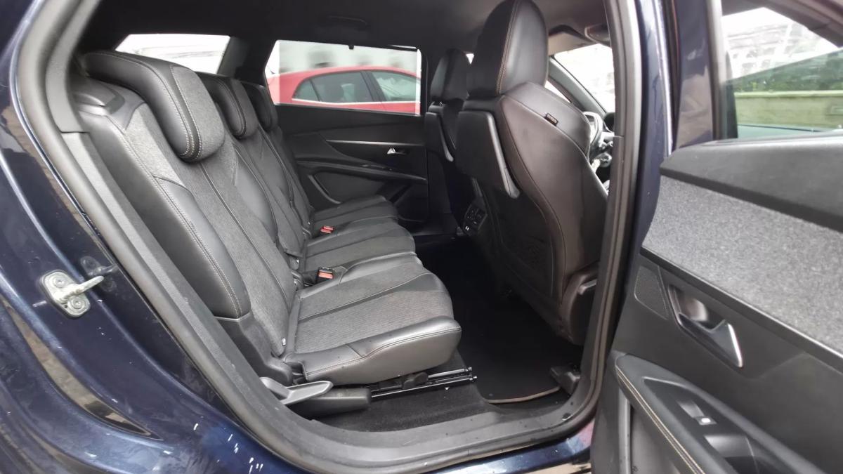 peugeot-5008-2019-gasolina-1199cc
