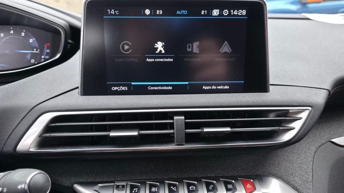 peugeot-5008-2019-gasolina-1199cc