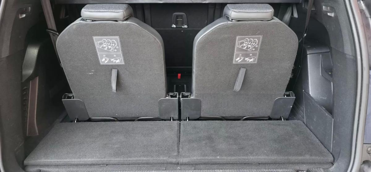 peugeot-5008-2019-gasolina-1199cc