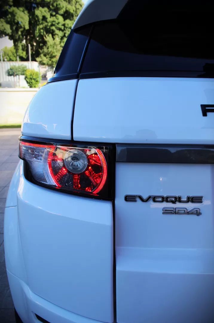 land-rover-range-rover-evoque-2013-diesel-2179cc