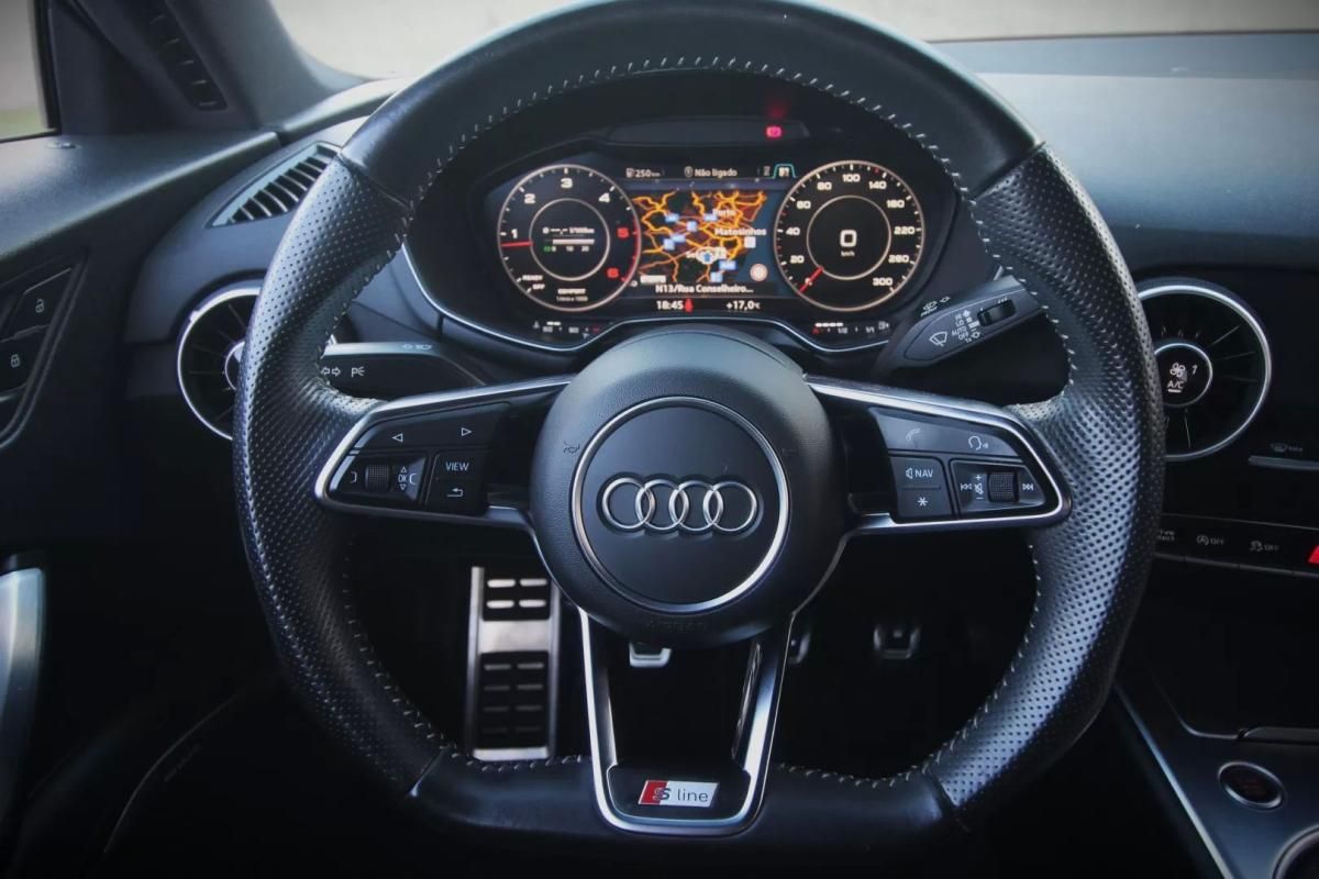 audi-tt-2015-gasolina-1984cc