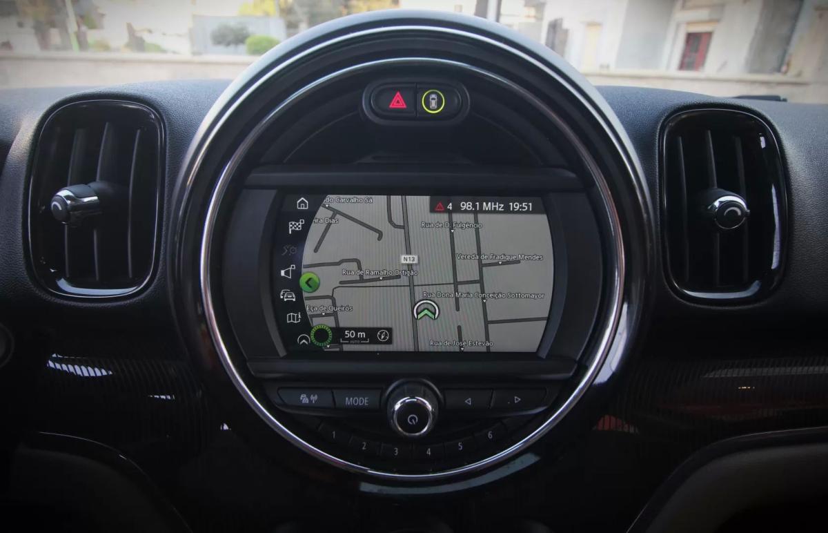 mini-countryman-2018-hibrido-1499cc