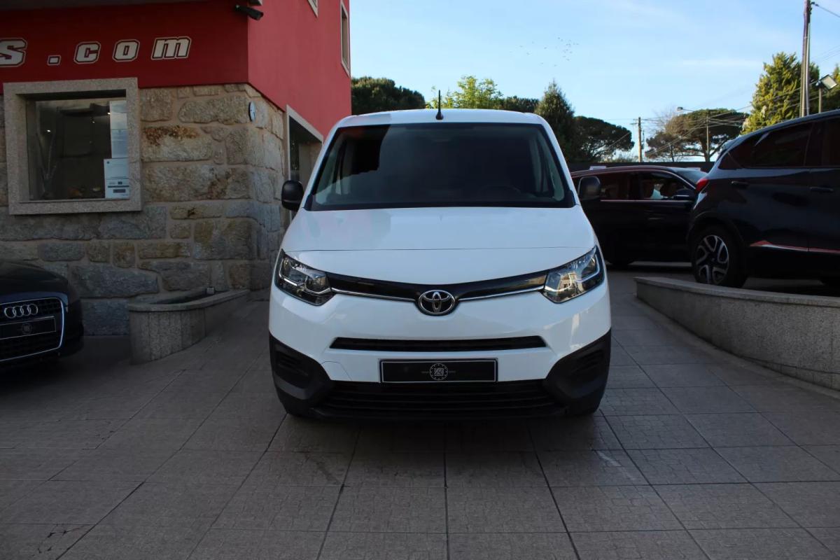 toyota-proace-city-2022-eletrico-0cc