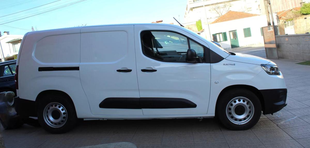 toyota-proace-city-2022-eletrico-0cc
