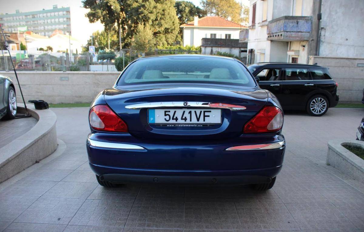 jaguar-x-type-2003-gasolina-2099cc
