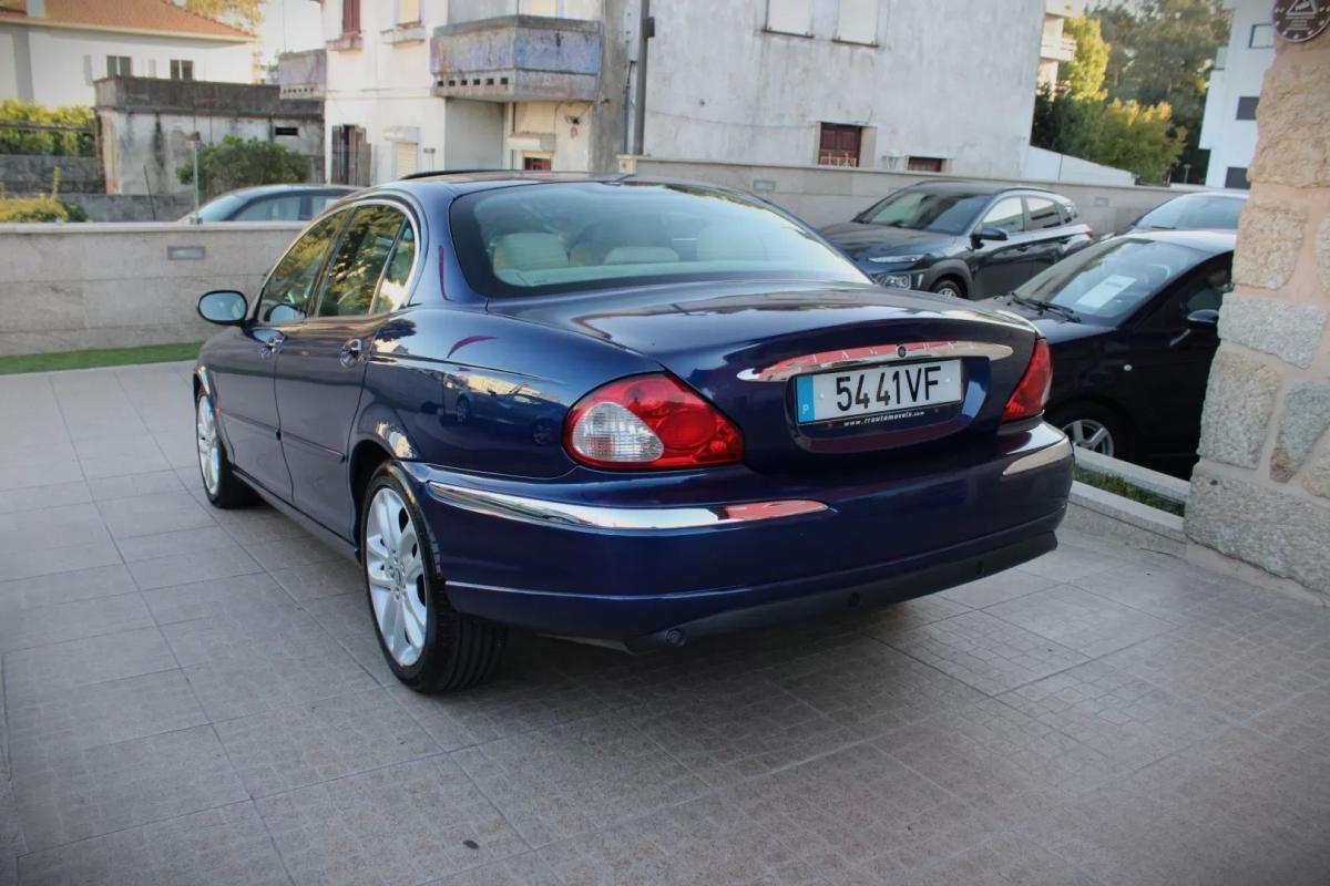 jaguar-x-type-2003-gasolina-2099cc