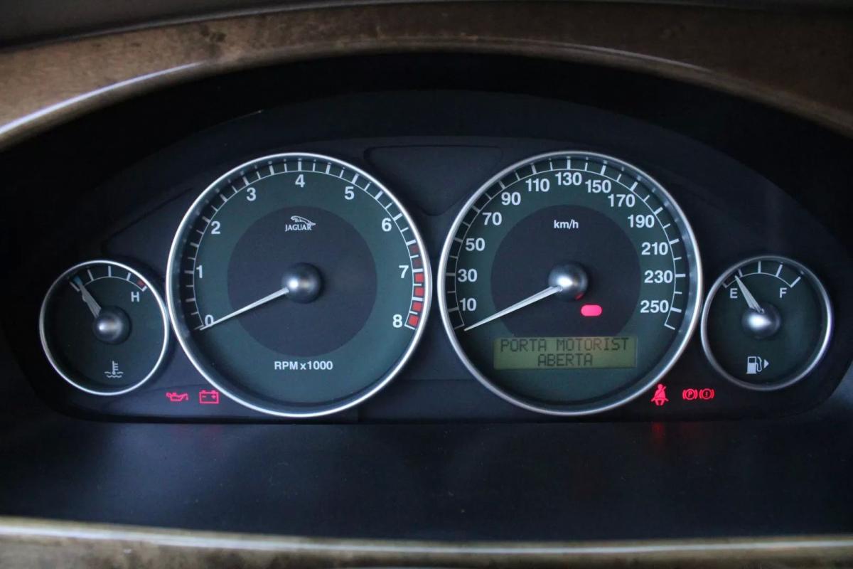 jaguar-x-type-2003-gasolina-2099cc