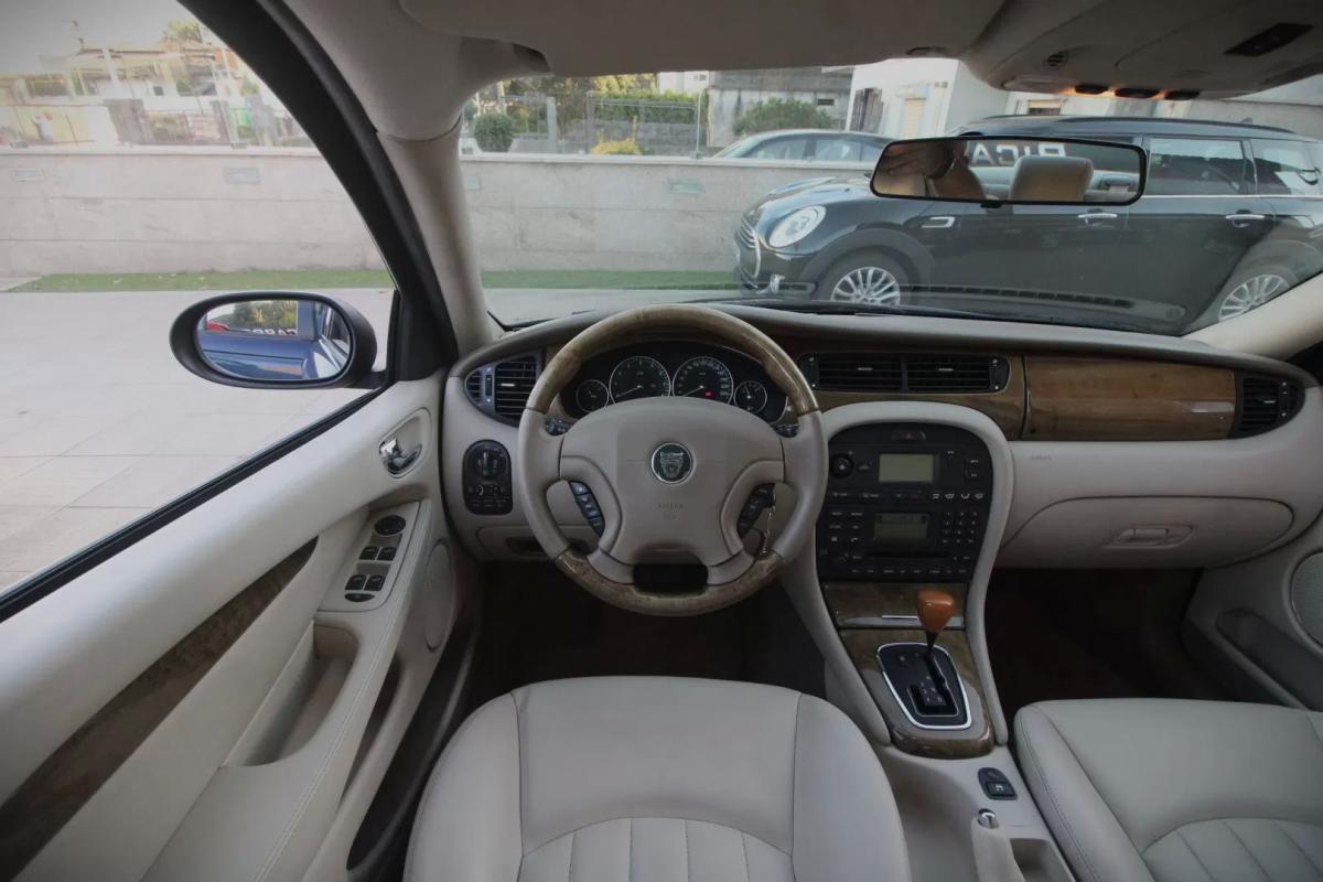 jaguar-x-type-2003-gasolina-2099cc