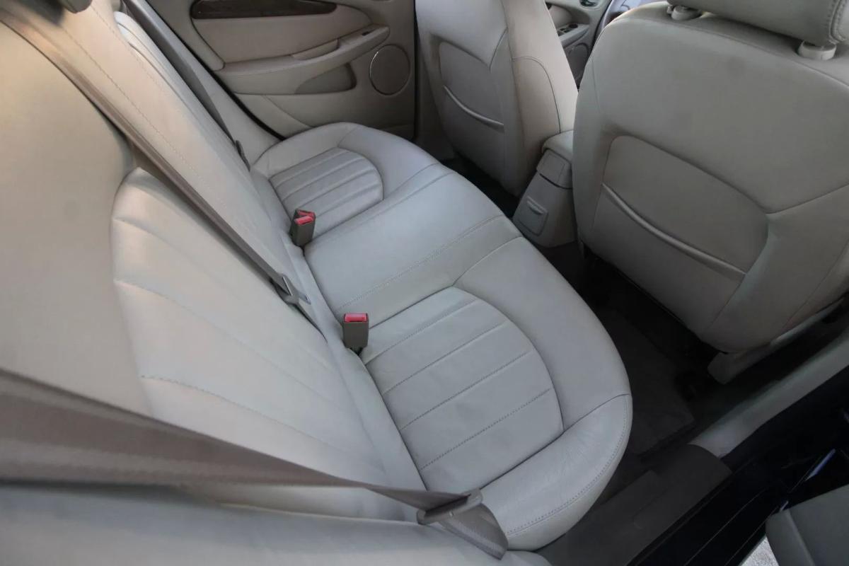 jaguar-x-type-2003-gasolina-2099cc