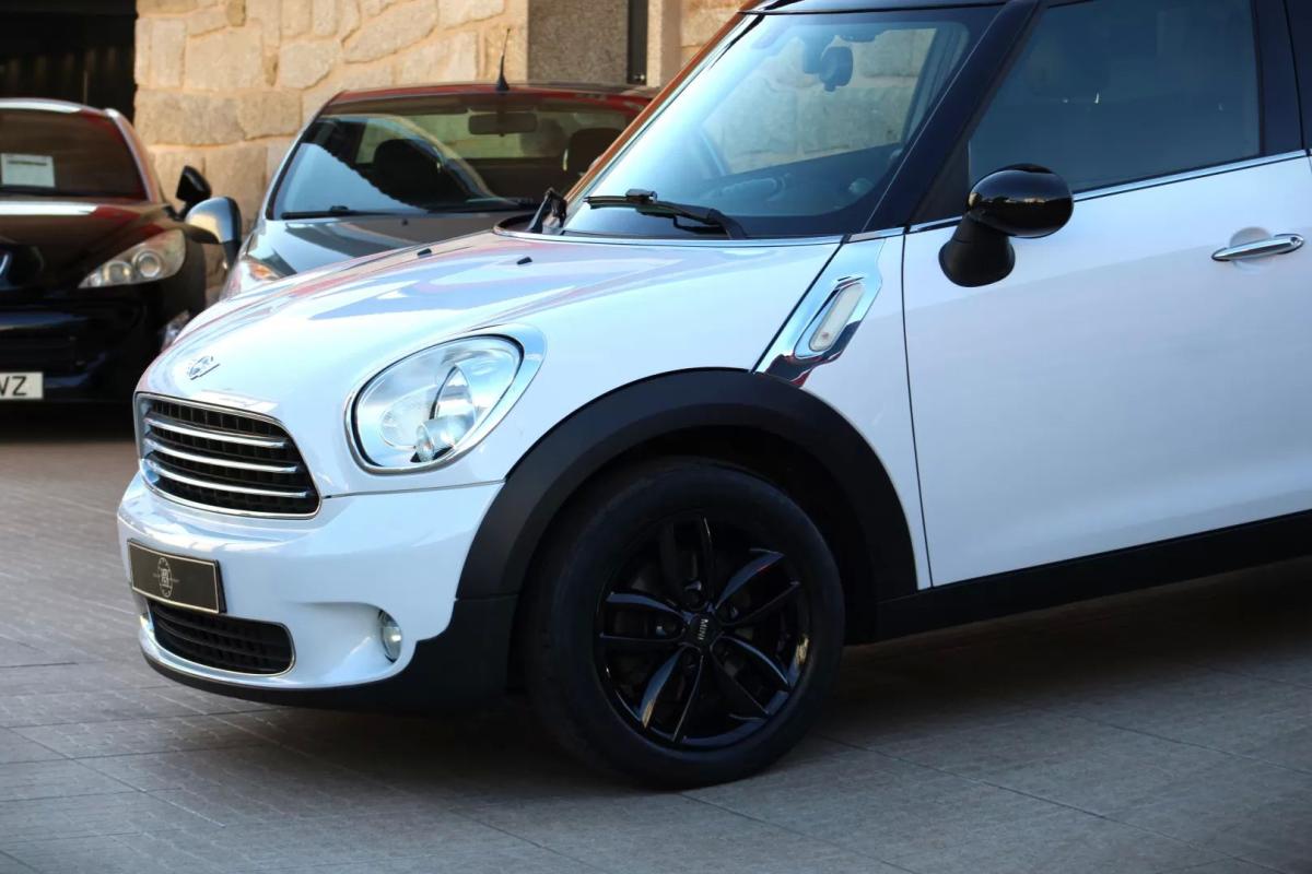 mini-countryman-2011-diesel-1995cc