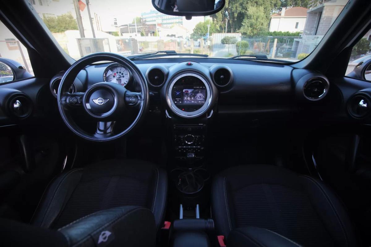mini-countryman-2011-diesel-1995cc