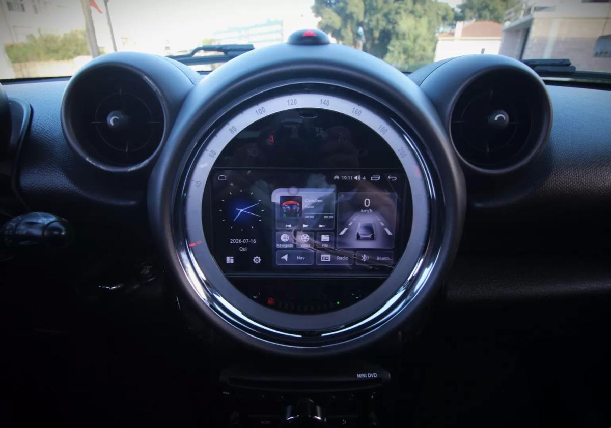 mini-countryman-2011-diesel-1995cc