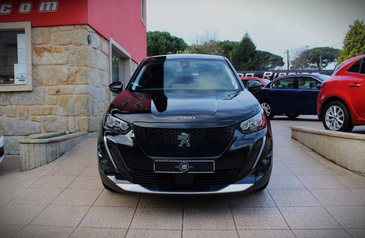 peugeot-e-2008-2020-eletrico-0cc