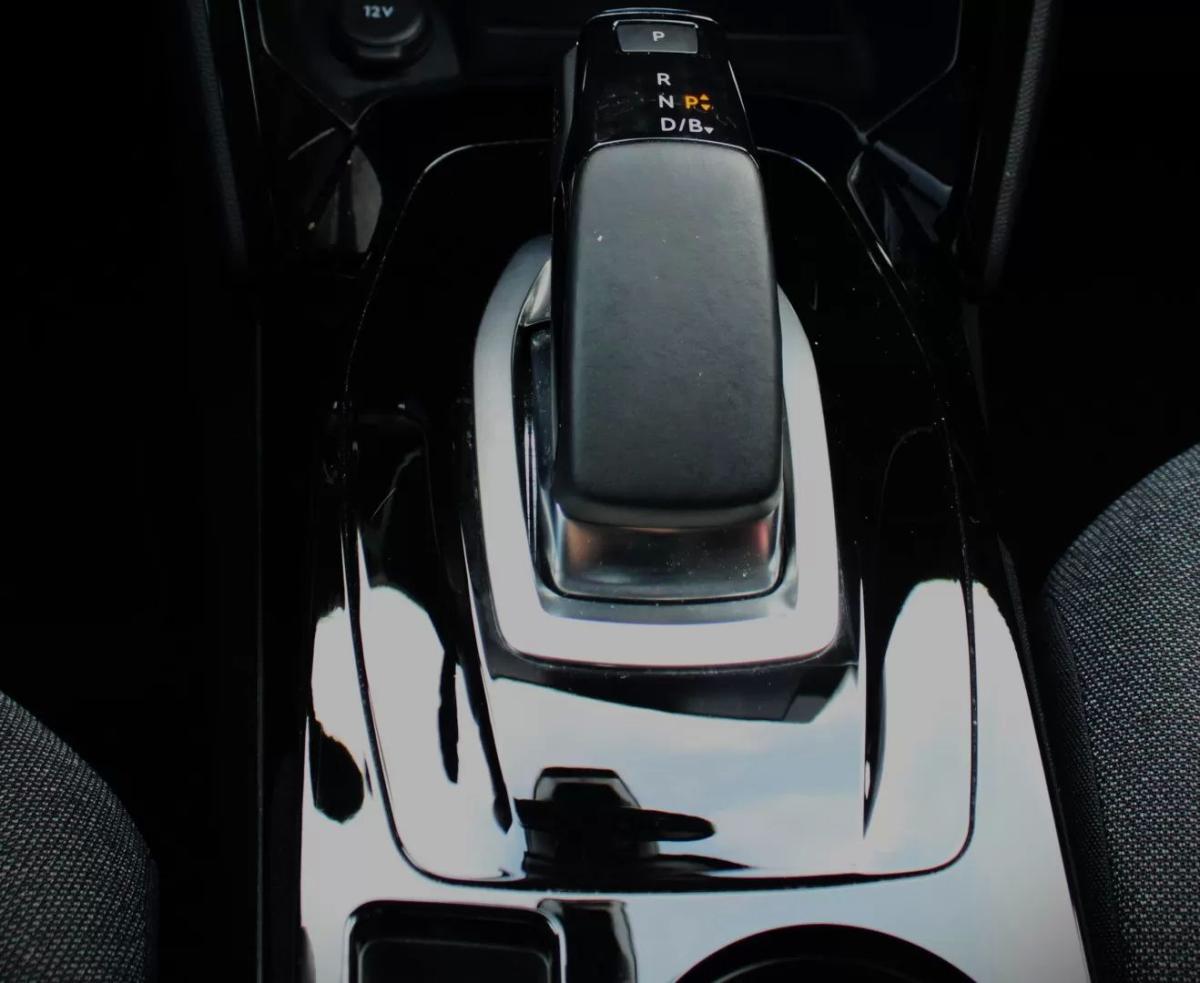 peugeot-e-2008-2020-eletrico-0cc
