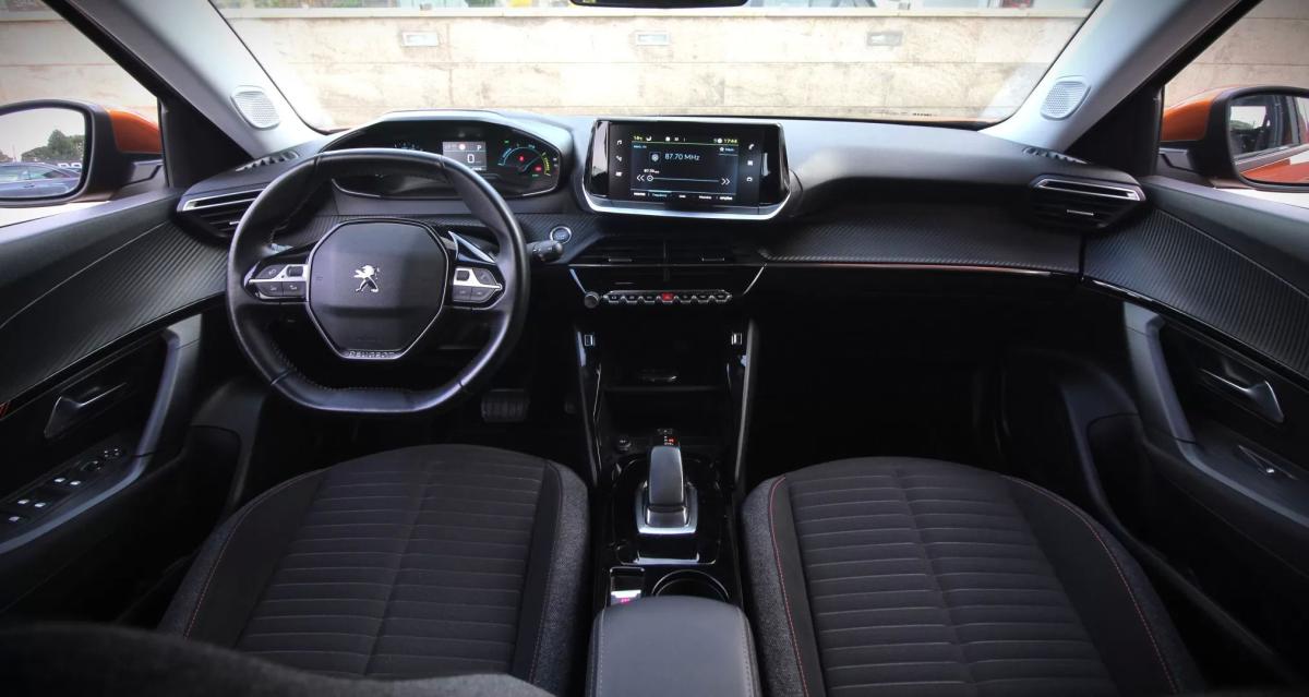 peugeot-e-2008-2020-eletrico-200cc
