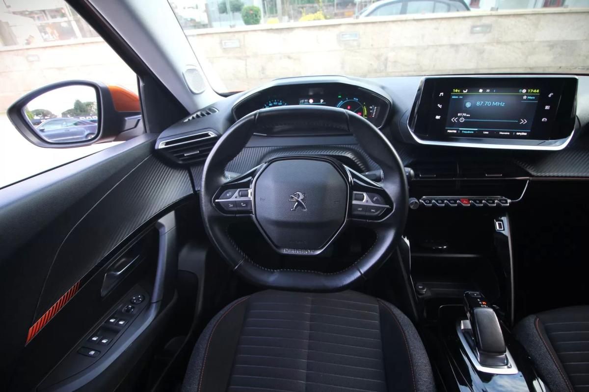 peugeot-e-2008-2020-eletrico-200cc